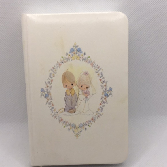 Precious Moments Bible Wedding Edition King James White Padded Cover - Picture 7 of 16